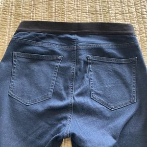 Indigo Blue Gap Resolution Pull-On Legging Size 31r